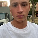 Антон, 22 года