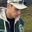 Артём, 22 года
