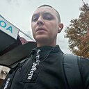 Михаил, 32 года