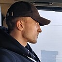 Михаил, 32 года
