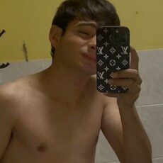 Фотография мужчины Арам, 22 года из г. Омск