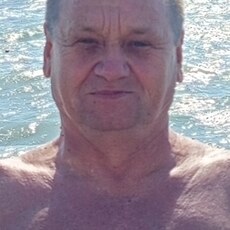 Фотография мужчины Михаил, 60 лет из г. Санкт-Петербург