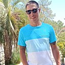 Артур, 32 года