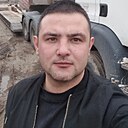 Динар, 32 года