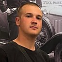 Роман, 22 года