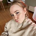 Александра, 23 года