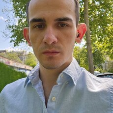 Кинан, 27 из г. Берлин.