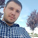 Антон, 33 года