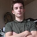 Адам, 18 лет