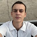 Артур, 25 лет