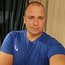 Роман, 42 года