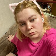 Фотография девушки Алёна, 19 лет из г. Чайковский