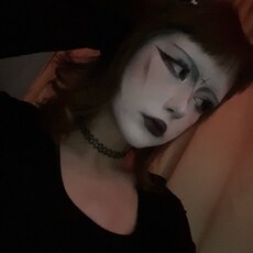 Фотография девушки Алина, 18 лет из г. Новомосковск