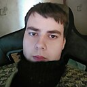 Максим, 22 года