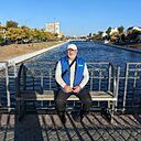 Мухамад, 44 года