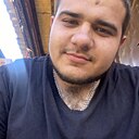 Олександр, 21 год