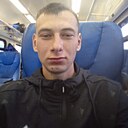Максим, 23 года