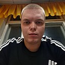 Максим, 24 года
