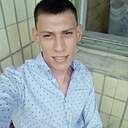 Денис, 33 года