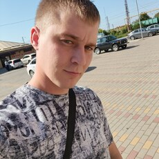 Фотография мужчины Валера, 25 лет из г. Гулькевичи