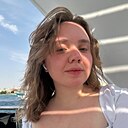 Поля, 27 лет