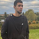 Роман, 22 года