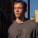 Денис, 25 лет