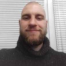 Фотография мужчины Илья, 21 год из г. Артем