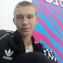 Максим, 19 лет