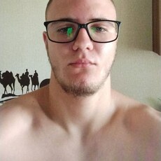 Фотография мужчины Александр, 18 лет из г. Сосновоборск (Красноярский Край)