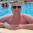 Артём, 42 года