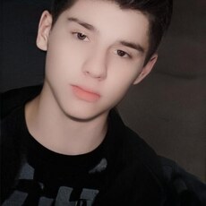 Фотография мужчины Кирилл, 19 лет из г. Великий Новгород