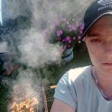 Фотография девушки Ася, 28 лет из г. Кемерово