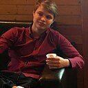 Максим, 22 года