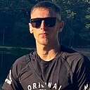 Артем, 22 года