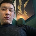 Max, 32 года