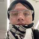 Ег, 23 года