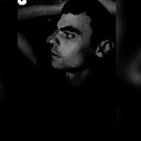 Денис, 24 года