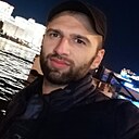 Неважно, 34 года