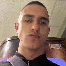 Фотография мужчины Илья, 19 лет из г. Белгород