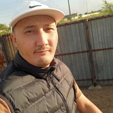 Фотография мужчины Канат, 34 года из г. Усть-Каменогорск