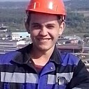 Шамиль, 32 года