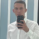Илья, 22 года