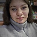 Полина, 22 года