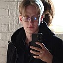 Михаил, 22 года