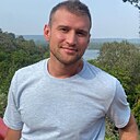 Лев, 35 лет