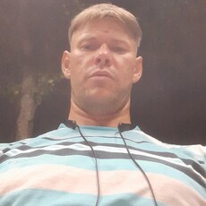 Фотография мужчины Максим, 34 года из г. Ельск