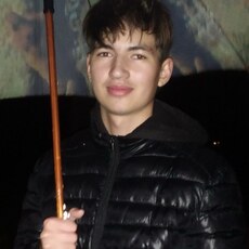 Фотография мужчины Ринат, 19 лет из г. Буинск