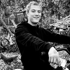 Фотография мужчины Александр, 18 лет из г. Томск