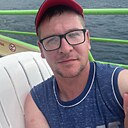 Антон, 32 года